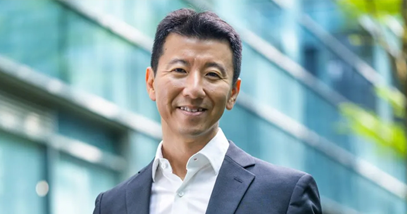Chief executive officer Hoe Boon Chye