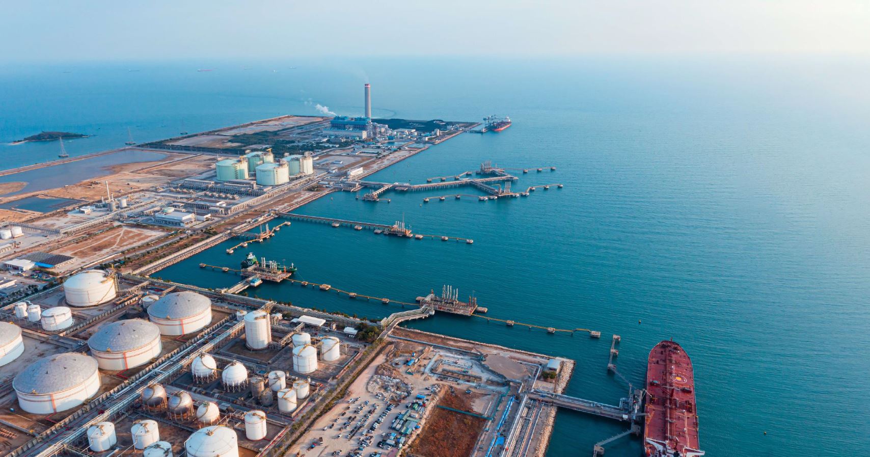 EnterpriseSG has attracted some 400 global traders to anchor their key business activities in Singapore to buy, sell and market a diverse mix of commodities to other countries around the world. PHOTO: ENTERPRISE SINGAPORE