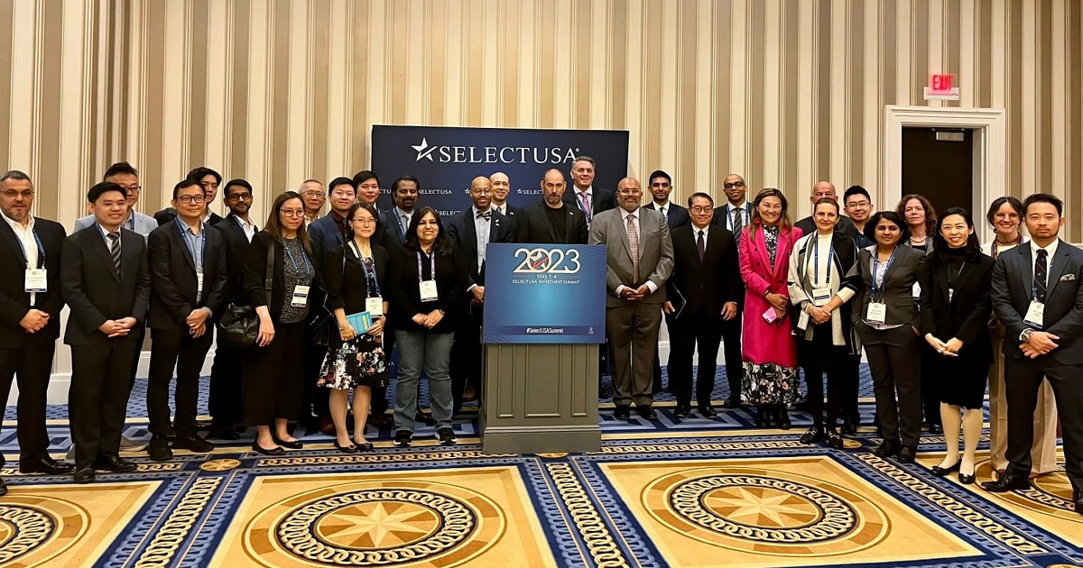 Singapore tech startups Krosslinker and Luminis win awards at US pitching competition